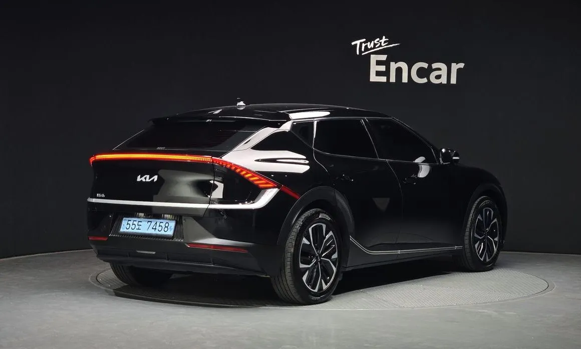 Kia EV6 — фото 7