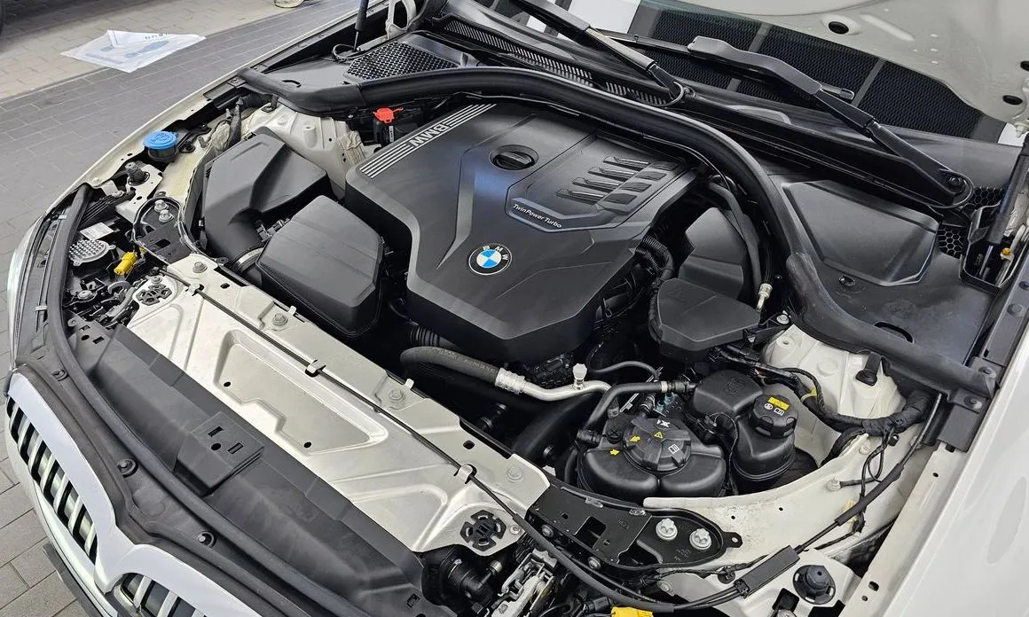 BMW 3-Series 2021 из KR, фото 5