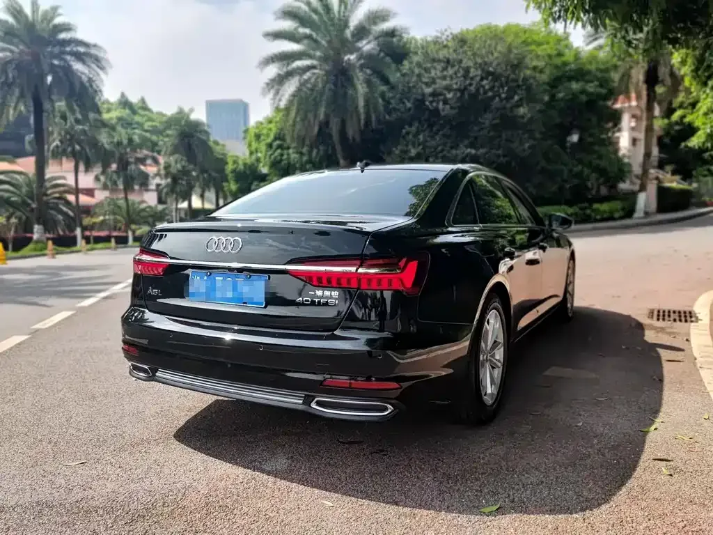 Audi A6L — фото 6