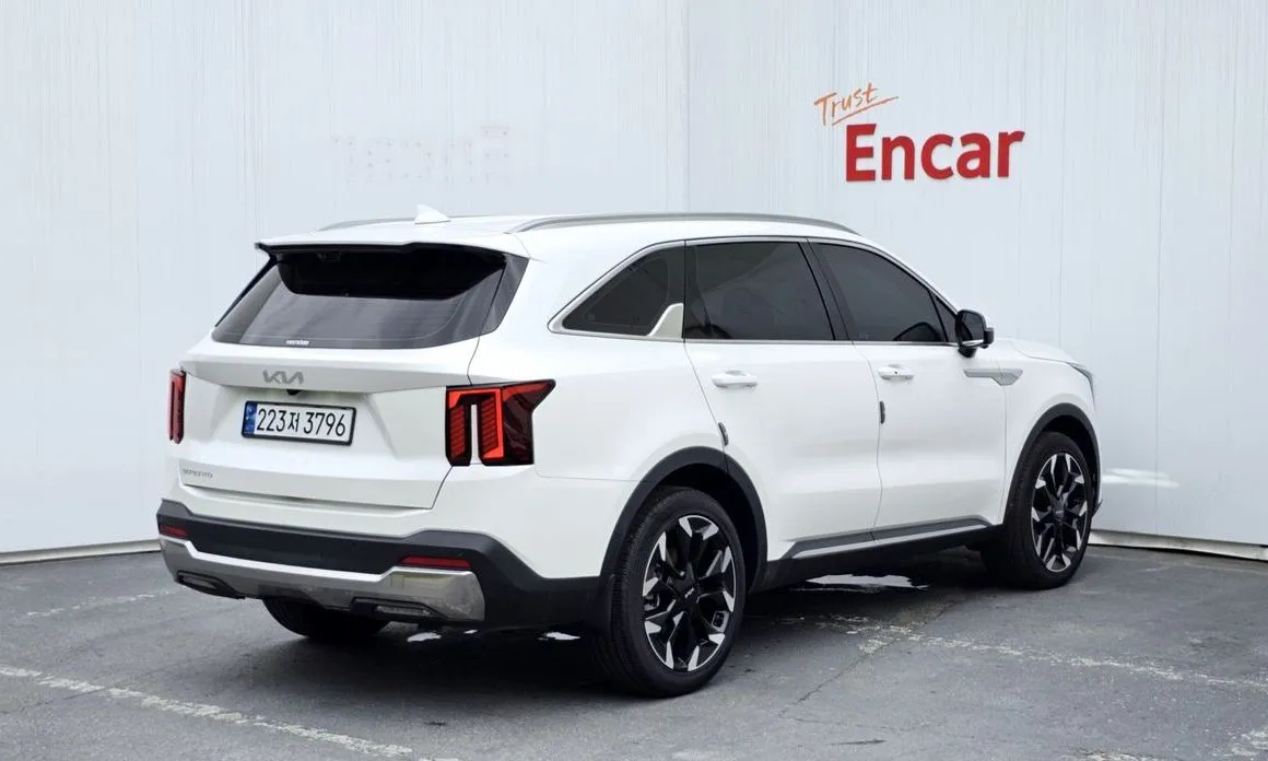 Kia Sorento — фото 2