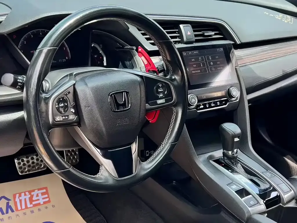 Honda Civic — фото 4