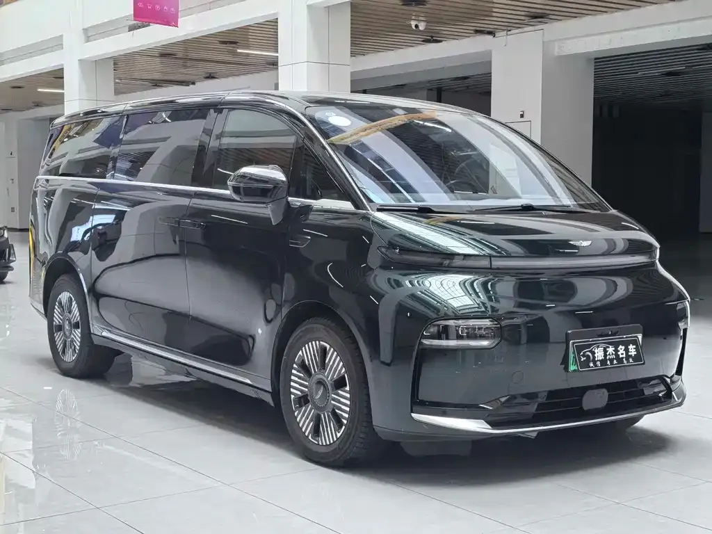 Geely Yizhen L380 2026 из CN, фото 6