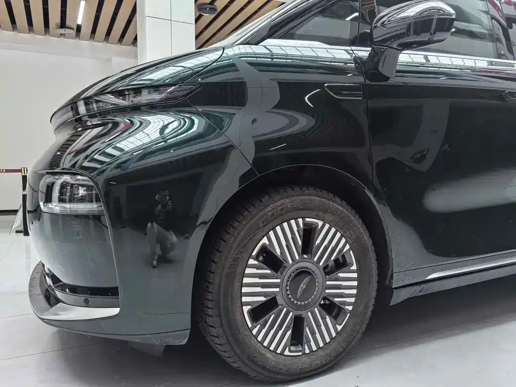Geely Yizhen L380 2026 из CN, фото 8