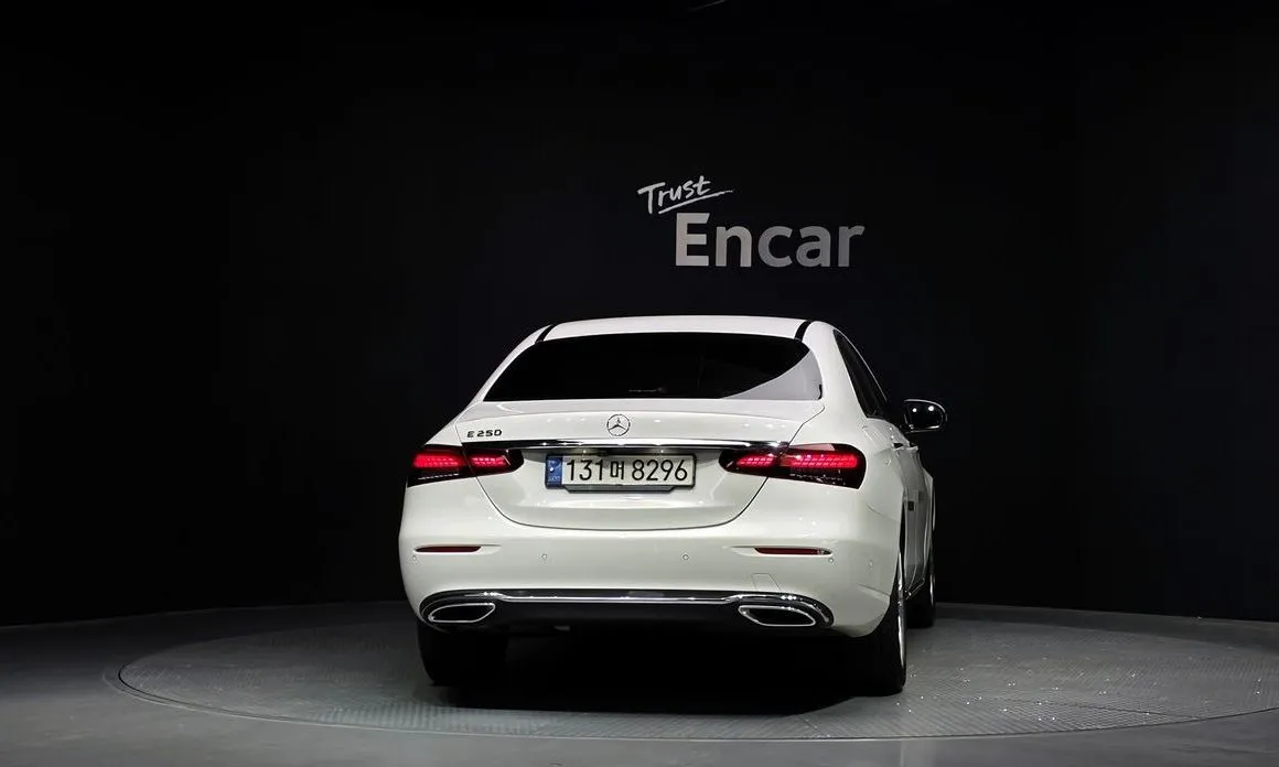 Mercedes-Benz E-Class 2021 из KR, фото 3