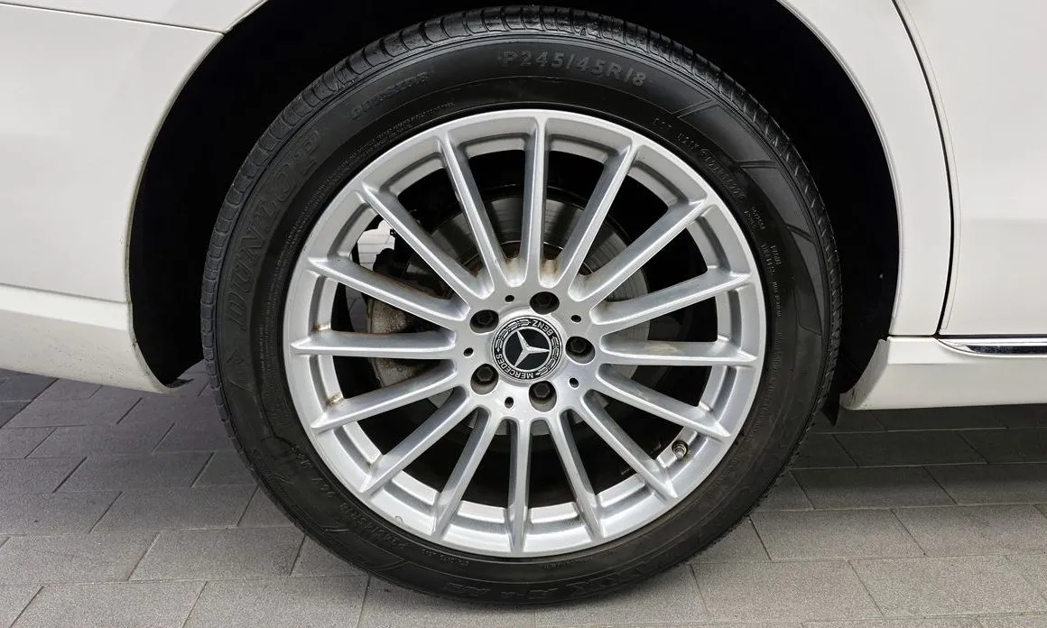 Mercedes-Benz E-Class 2021 из KR, фото 8