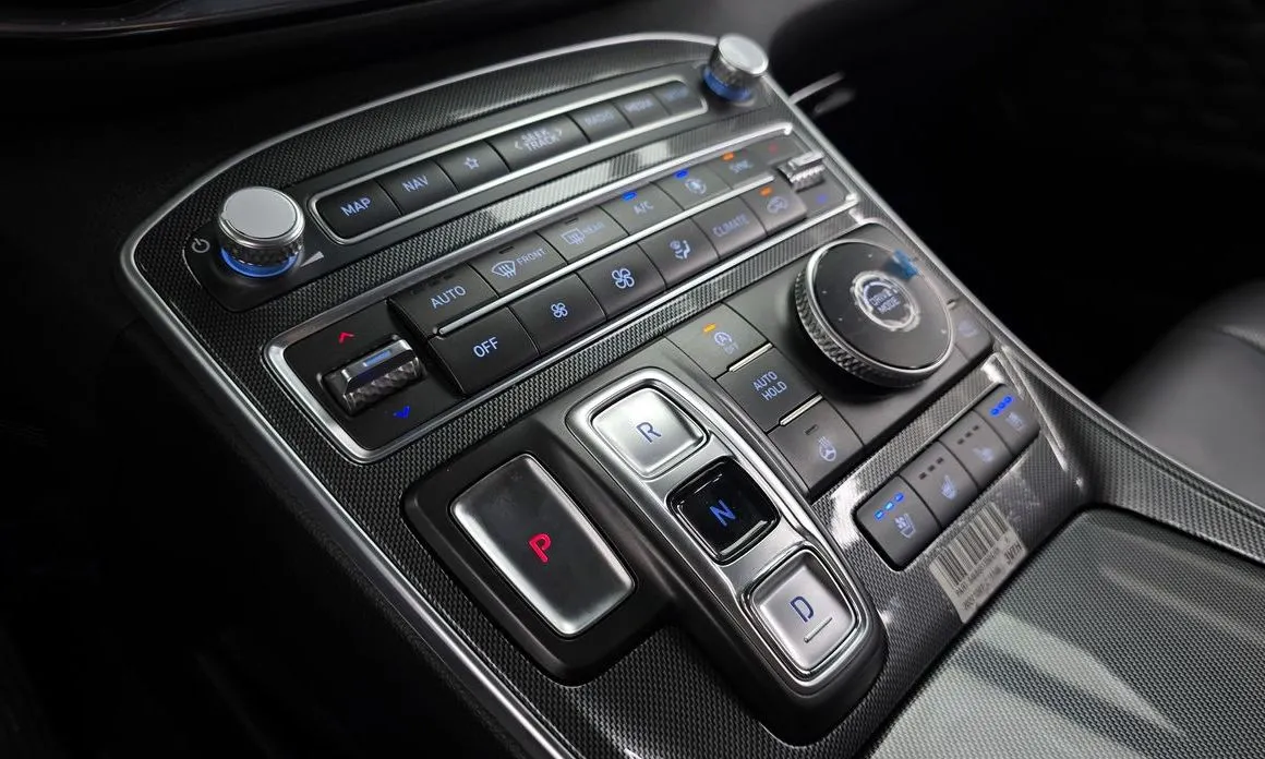 Hyundai Santafe — фото 6