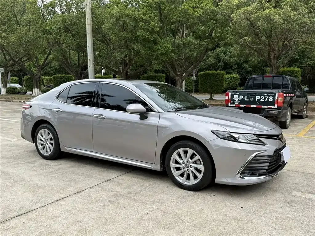 Toyota Camry 2023 из CN, фото 8