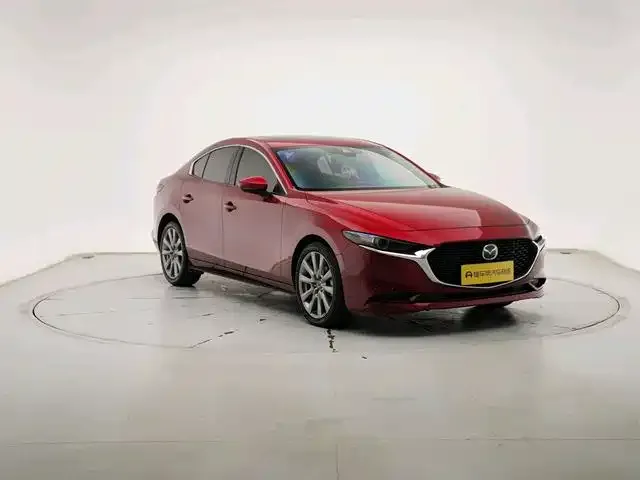 Mazda 3 Axela — фото 3