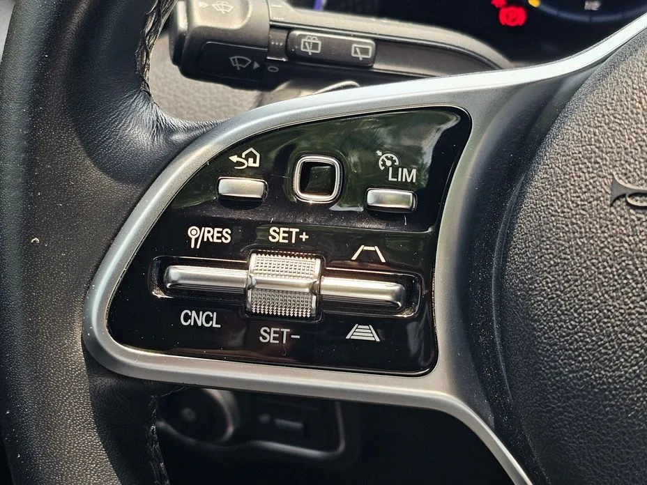 Mercedes-Benz GLB-Class 2022 из KR, фото 8