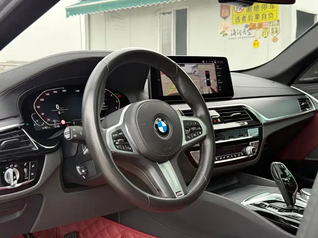 BMW 5 Series 2021 из CN, фото 5