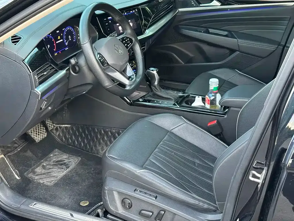 Volkswagen Passat — фото 8