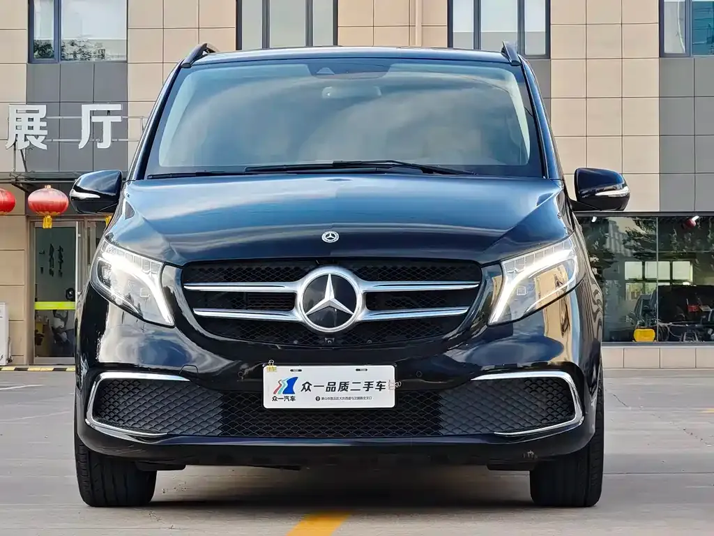 Mercedes-Benz V-Class 2021 из CN, фото 8