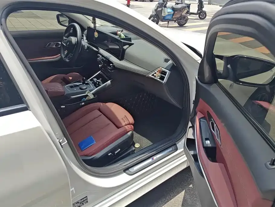 BMW 3 Series — фото 10