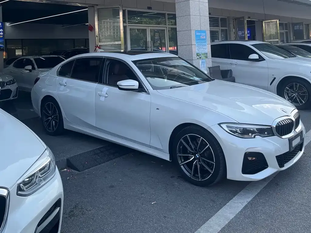 BMW 3 Series 2021 из CN, фото 5