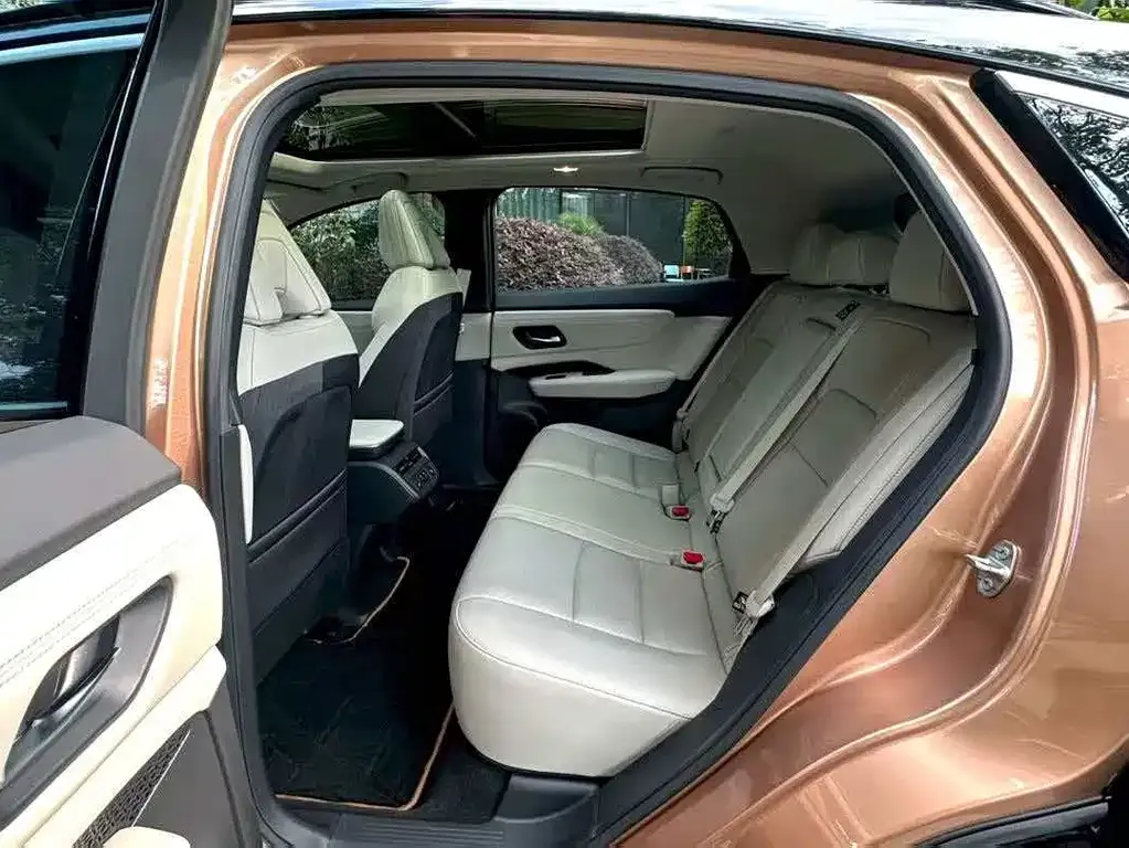 Nissan Ariya 2023 из CN, фото 7