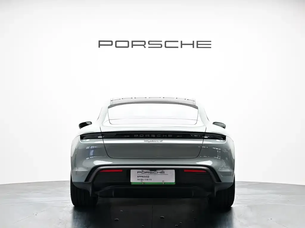 Porsche Taycan — фото 6