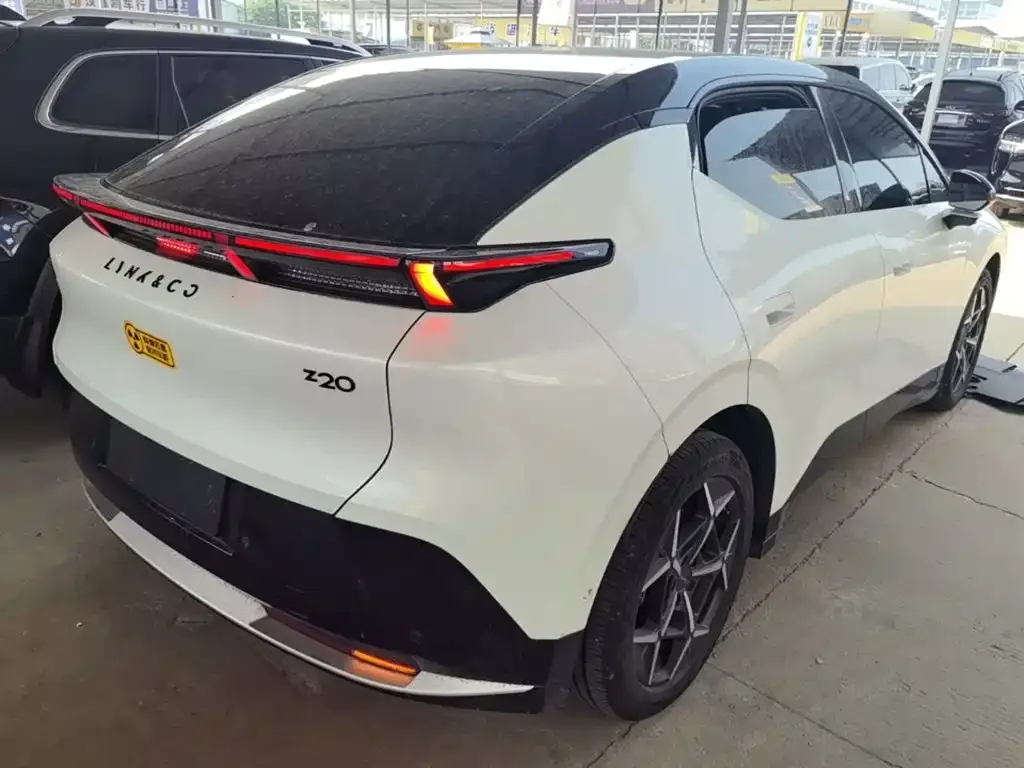 Lynk & Co Z20 2025 из CN, фото 4