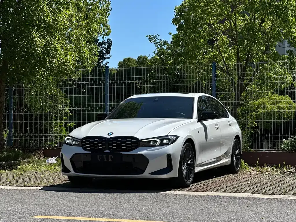 BMW 3 Series — фото 1