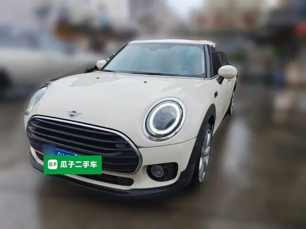 MINI Clubman — фото 6