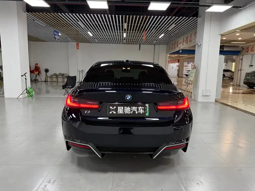 BMW i3 — фото 2