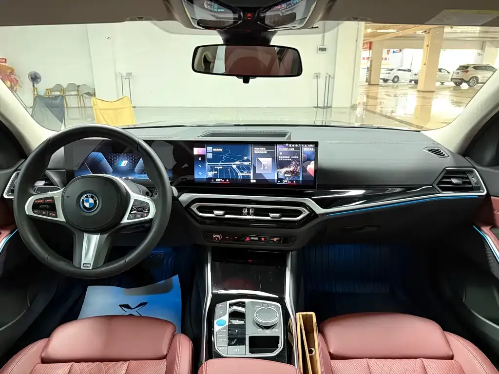 BMW i3 — фото 5