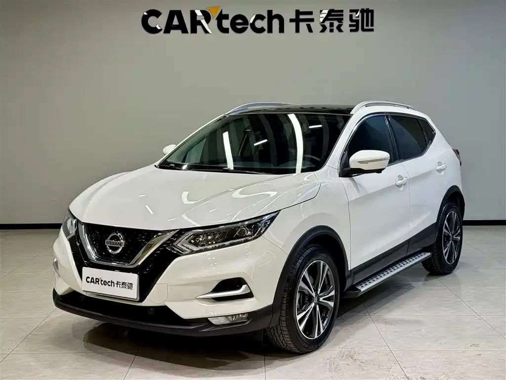 Nissan Qashqai — фото 1