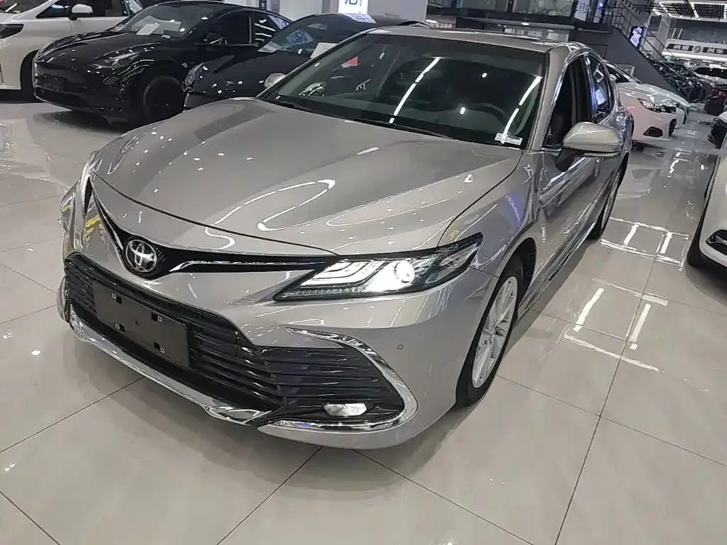 Toyota Camry 2023 из CN, фото 5