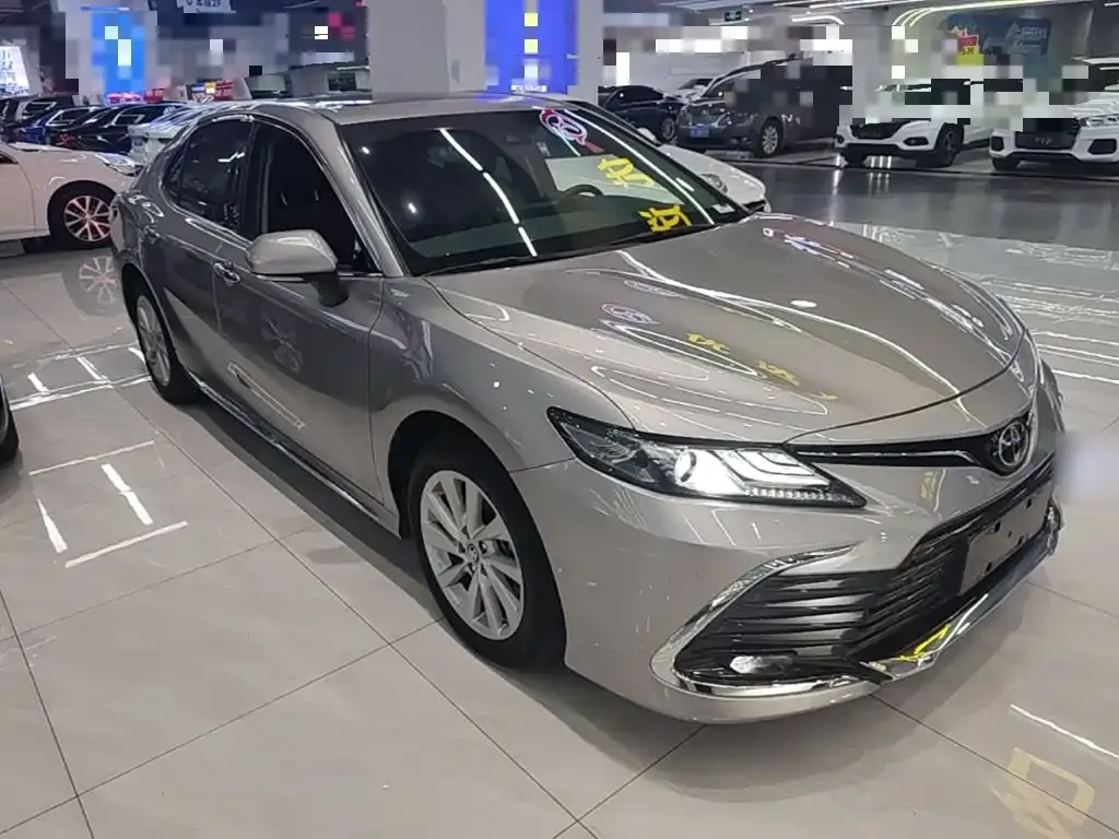 Toyota Camry 2023 из CN, фото 6