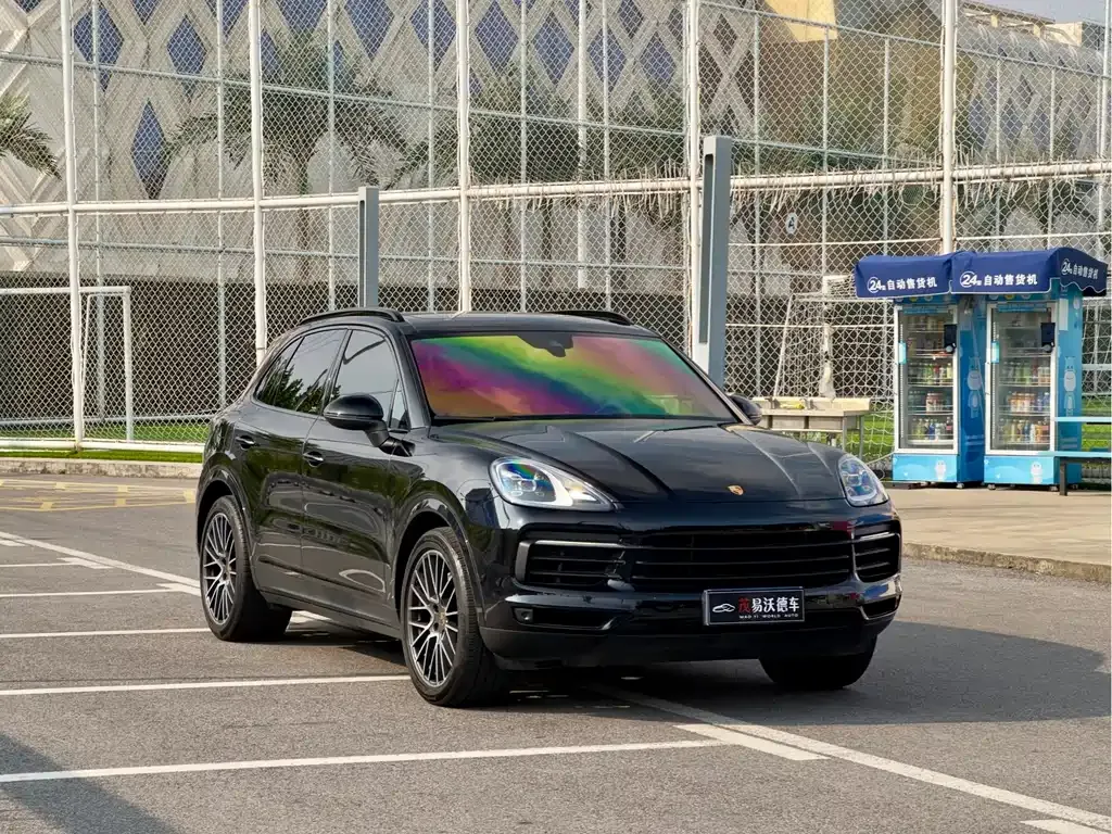 Porsche Cayenne — фото 3