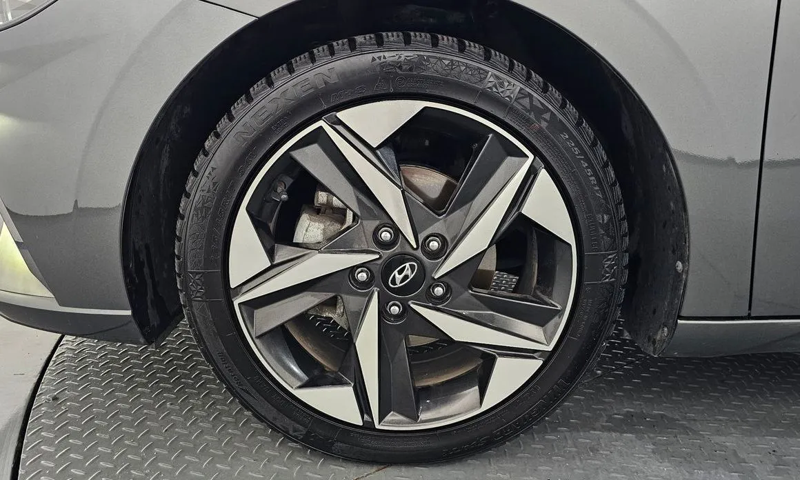 Hyundai AVANTE — фото 4