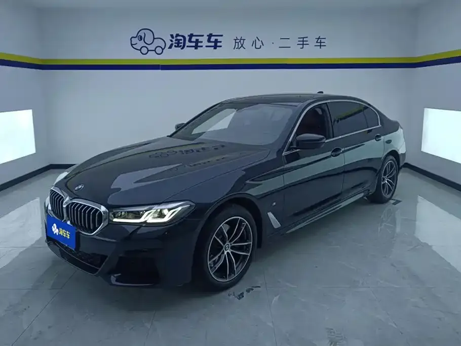 BMW 5 Series — фото 1