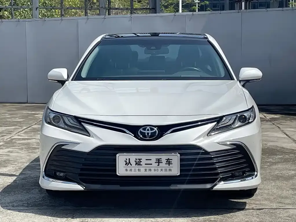 Toyota Camry 2023 из CN, фото 9