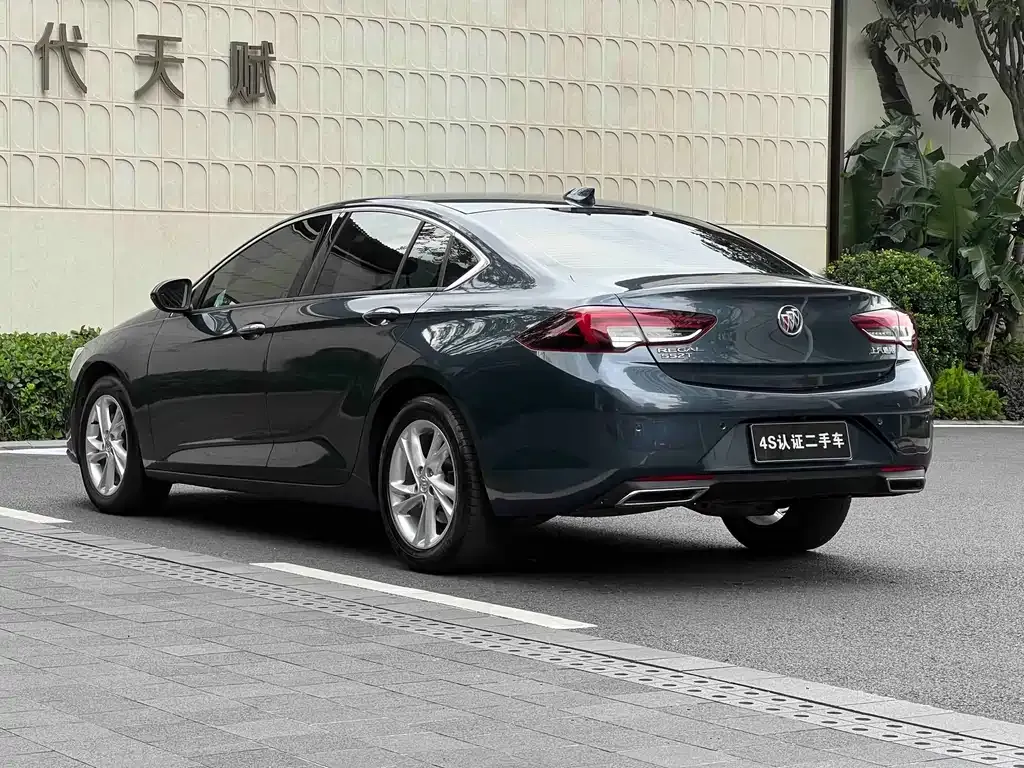Buick Regal — фото 10
