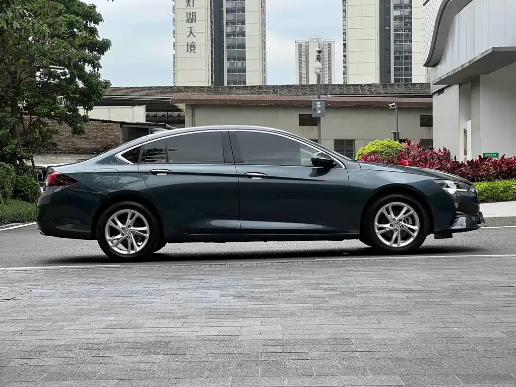 Buick Regal — фото 6