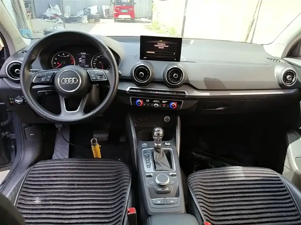 Audi Q2L 2021 из CN, фото 9