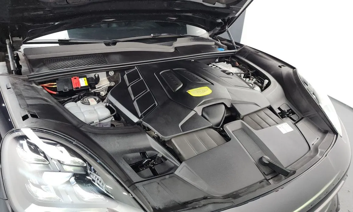 Porsche Cayenne 2022 из KR, фото 9