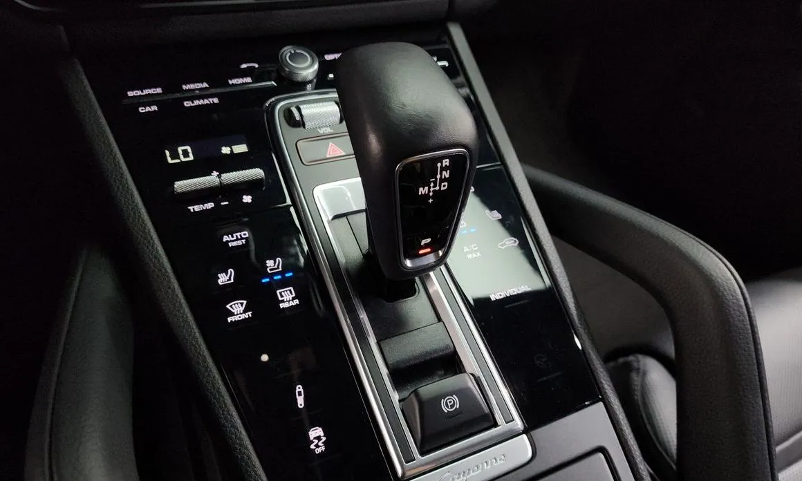 Porsche Cayenne 2022 из KR, фото 4