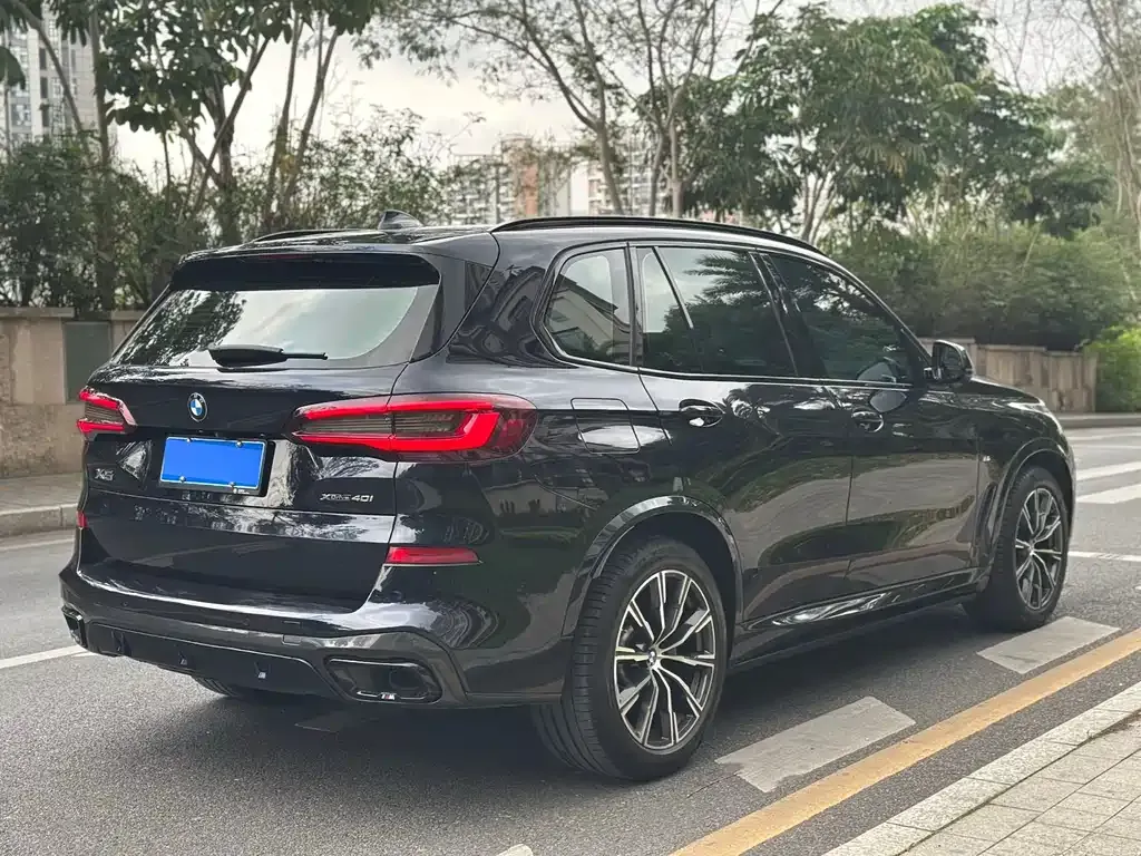 BMW X5 (Import) — фото 4