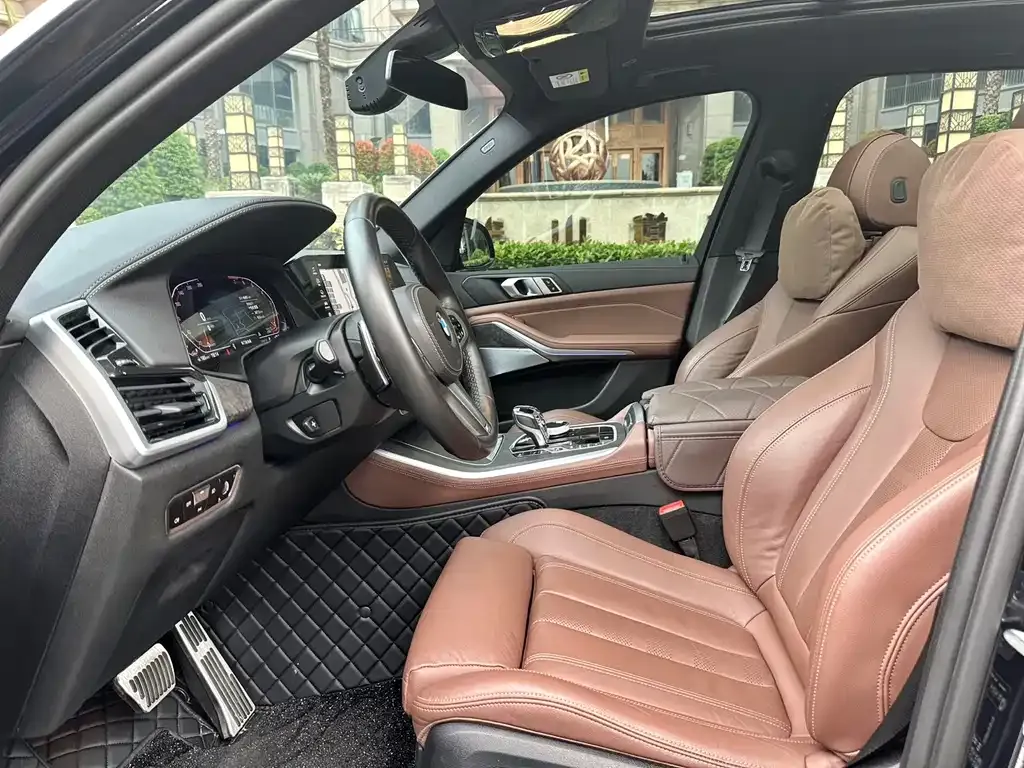 BMW X5 (Import) — фото 10