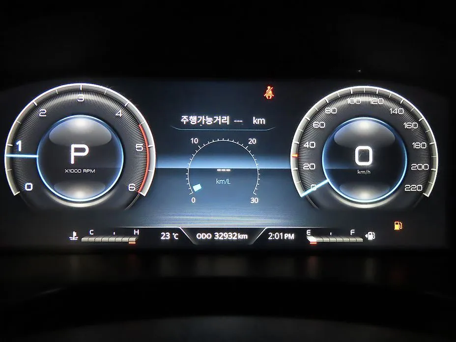 KG Mobility (Ssangyong) Rexton — фото 10