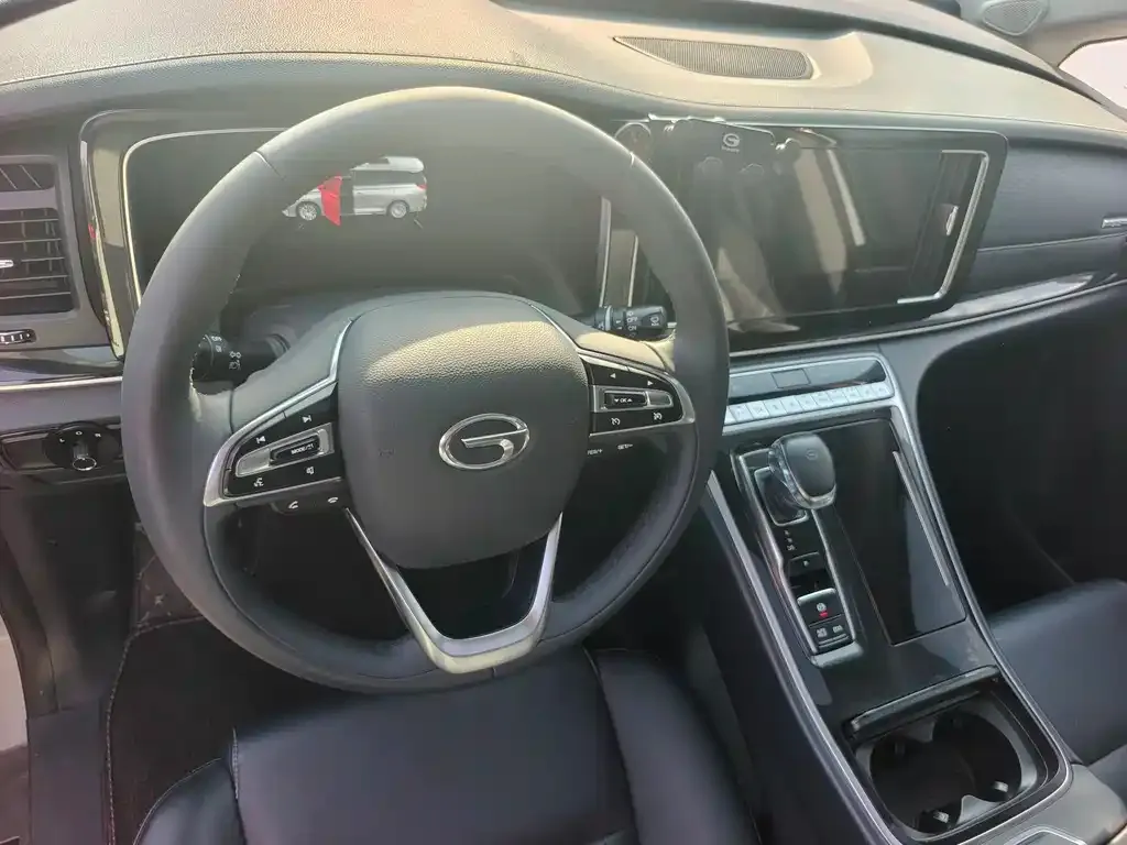 GAC Motor Trumpchi M8 — фото 8