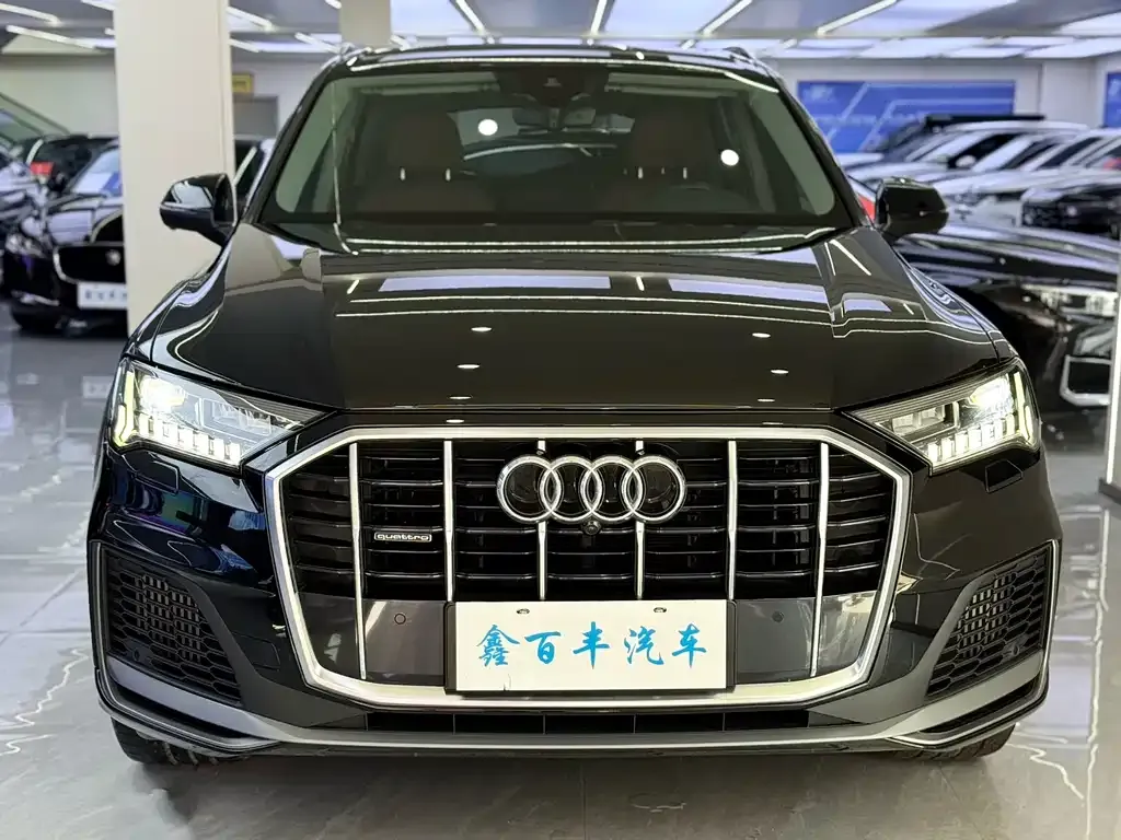 Audi Q7 — фото 3