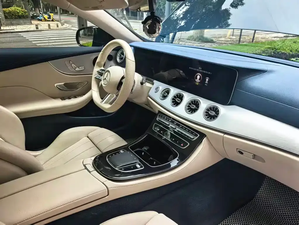 Mercedes-Benz E-Class (Import) — фото 7