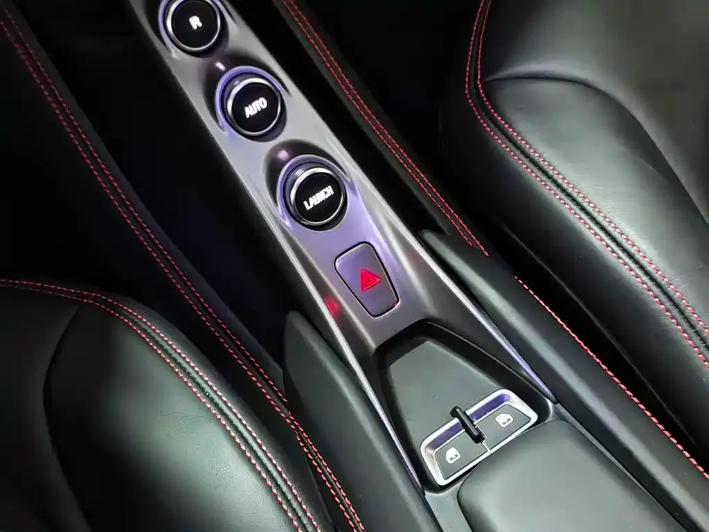 Ferrari F8 2022 из CN, фото 2