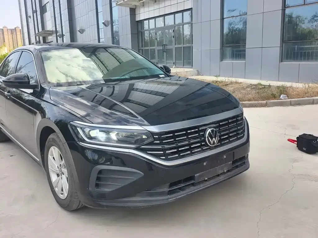 Volkswagen Passat — фото 9