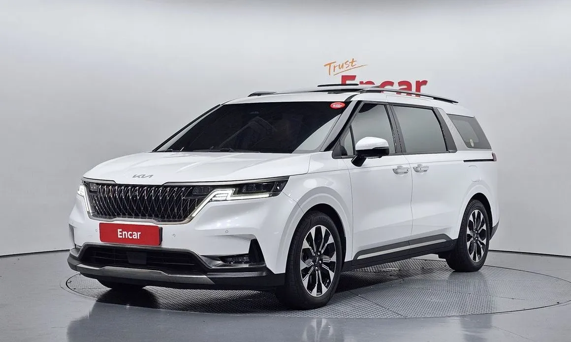 Kia Carnival 2023 из KR, фото 1