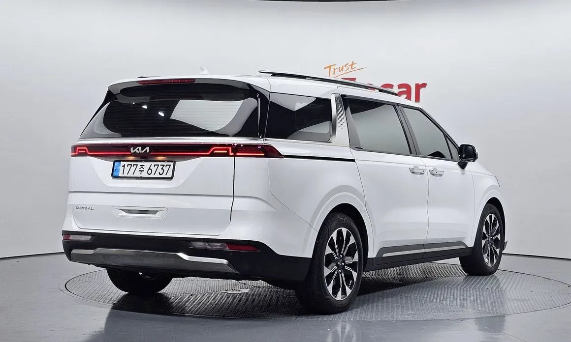 Kia Carnival 2023 из KR, фото 8