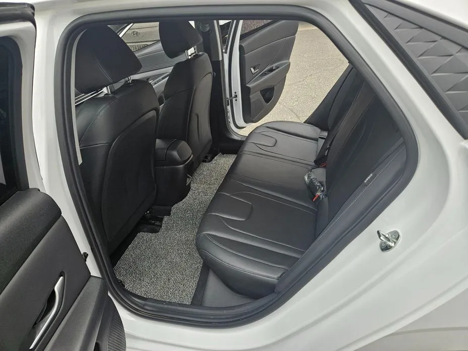 Hyundai AVANTE 2024 из KR, фото 5