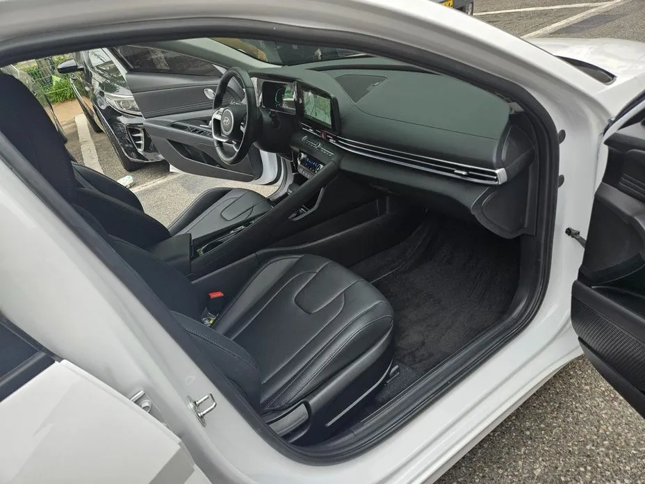 Hyundai AVANTE 2024 из KR, фото 3