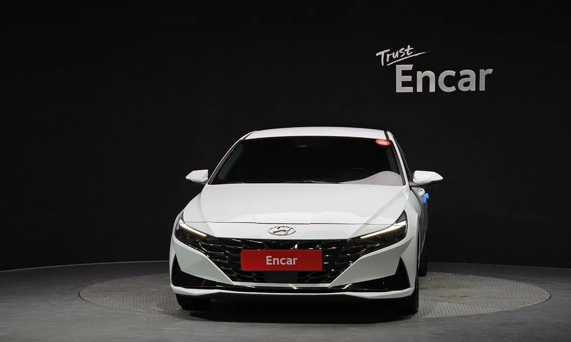 Hyundai AVANTE — фото 3